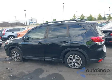 2023 Subaru Forester Premium из США, поврежденный, VIN JF2SKADC1PH509170